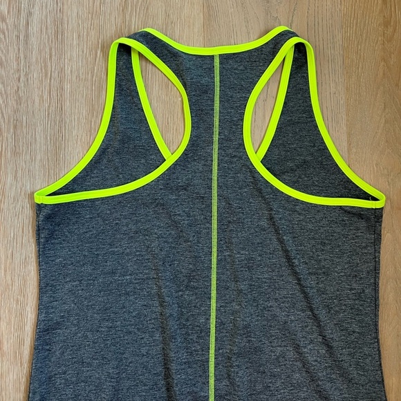 Old Navy Active Gray Racerback Tank Top with Neon Green Trim Sleeveless Large - Picture 6 of 12